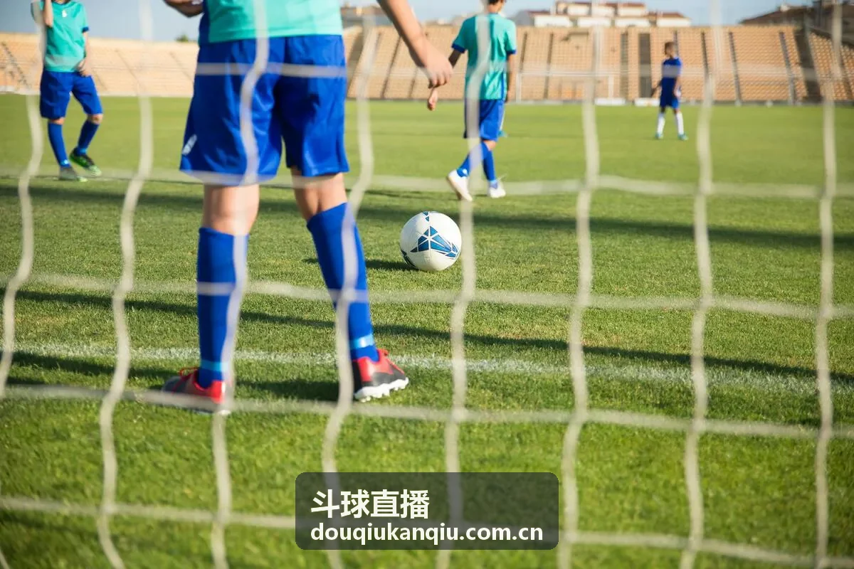 斗球直播英超利物浦对阵切尔西赛事回放封面